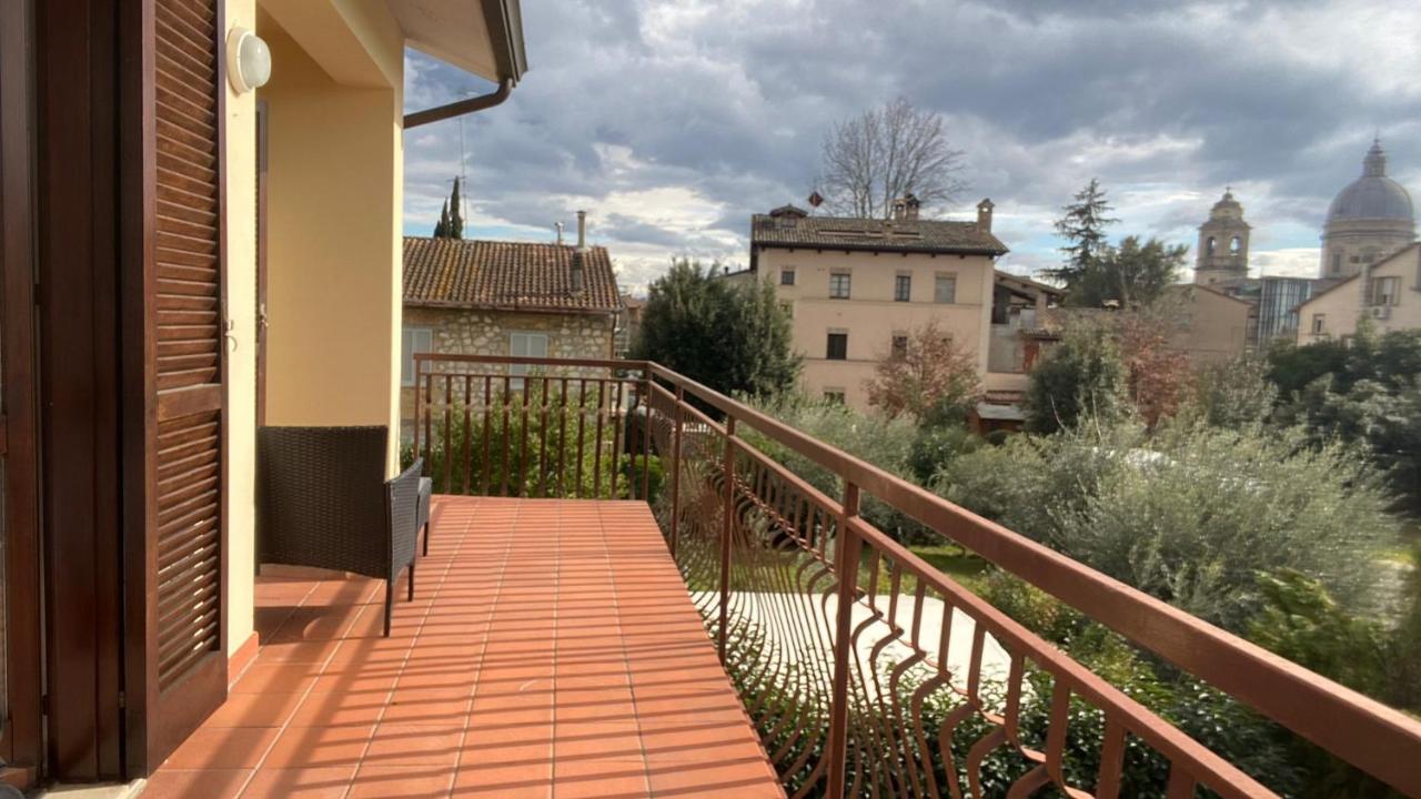 Panoramic Experience Assisi Hh-Free Parking Apartment Exterior photo